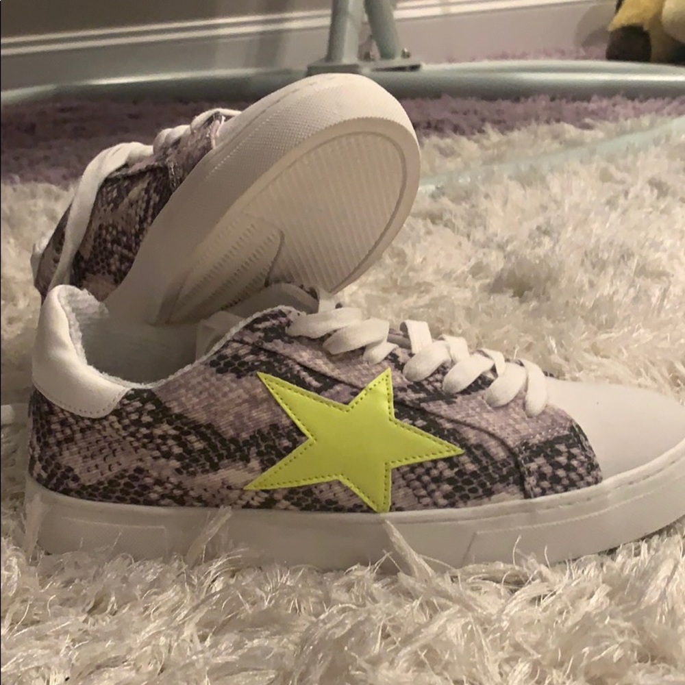 Golden Goose look alike